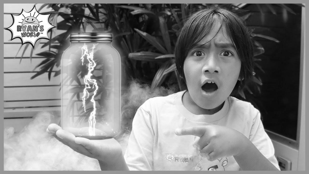 Learn how to Make Lightning In a Bottle DIY Science Experiments for youths!